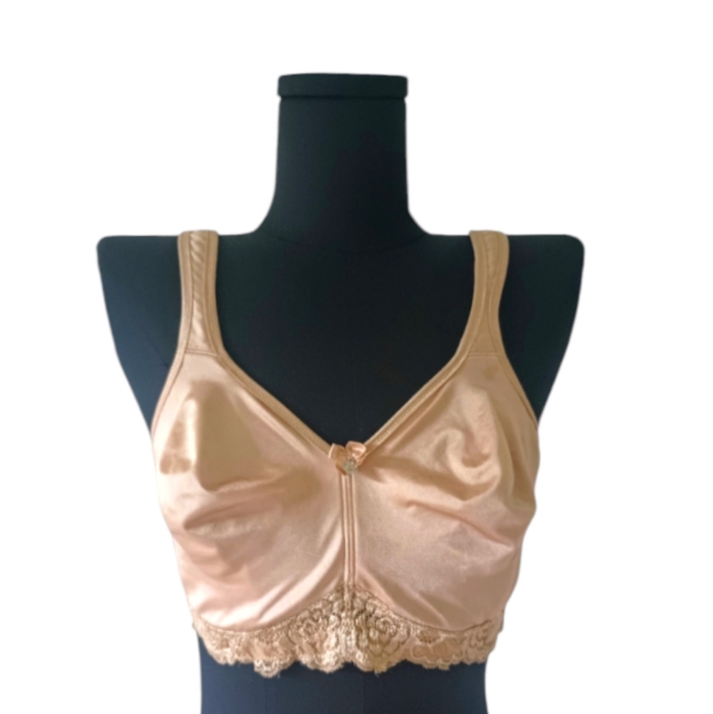 Breezies Warm Beige Lace Trim Wire Free Support Bra